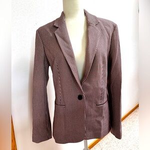 Red houndstooth blazer
